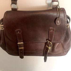 Brown leather Roots messenger purse